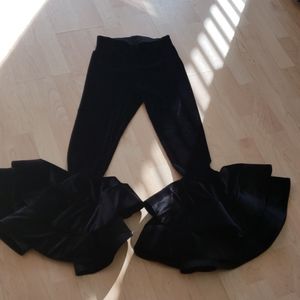 Black velour bell bottoms pants size small